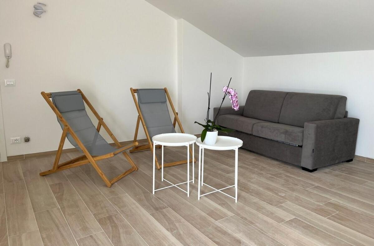 Attico Calla Peschiera del Garda Eksteriør bilde